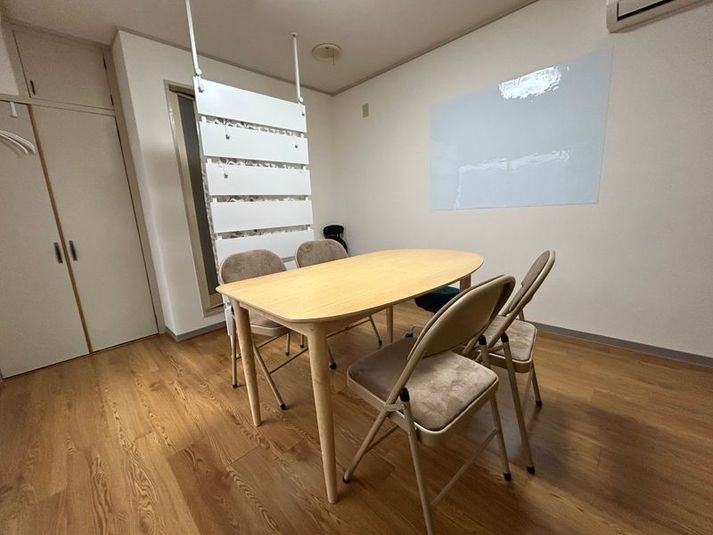 個人や少人数で使えるワークスペース☆彡 - レンタルスペース「E－ＺＯＮＥ」