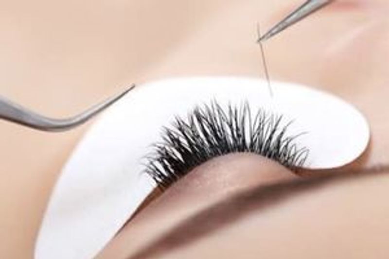 個室DXレンタルシェアサロン - レンタルシェアサロンUZI東松戸