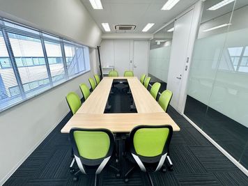 【会議室内の備品は無料でご利用いただけます】 - TIME SHARING 仙台 駅前のぞみビル 5Bの室内の写真