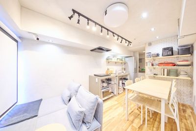 リノスぺキッチン新宿GS【新宿駅/代々木駅】レンタルキッチン リノスぺkitchen新宿GS【最大12名】の室内の写真