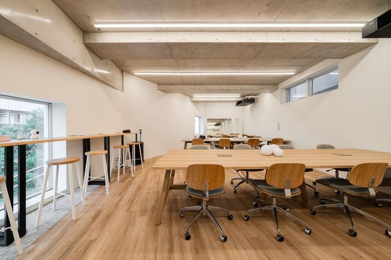 Roppongi FIRST CLASS Studio - Roppongi FIRST CLASS Studio