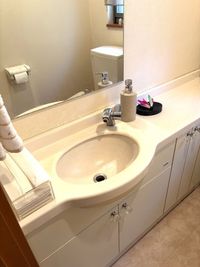 隣接する洗面所・トイレ - レンタルスペース　エルマール 【一軒家のレンタルサロン】閑静な高級住宅街の落ち着いた贅沢空間の設備の写真