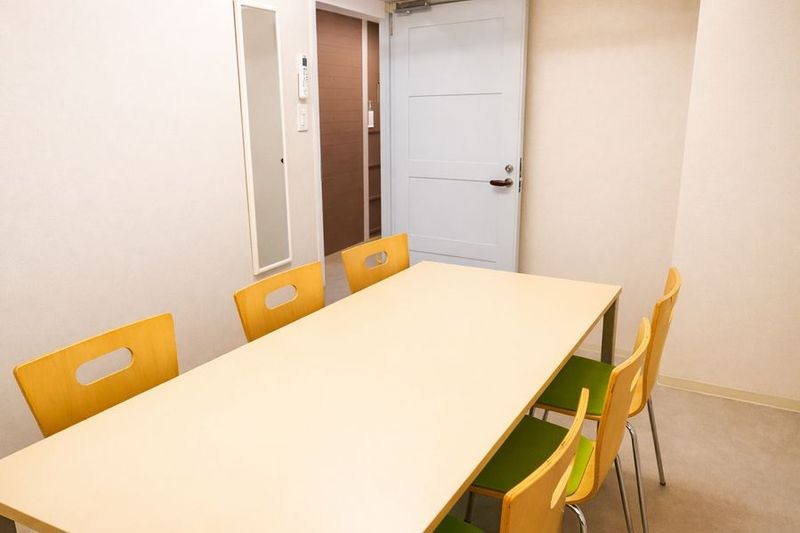 貸会議室 4F（個室） - 久屋大通　ナユタビル