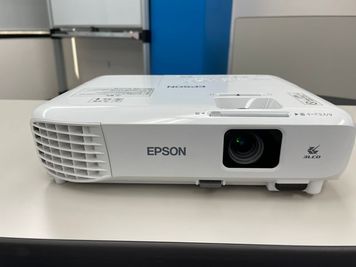 プロジェクター(有料の備品) - アンビション貸会議室 アンビション貸会議室　Bタイプ🍀の設備の写真