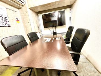 【門前仲町会議室】 門前仲町会議室の室内の写真