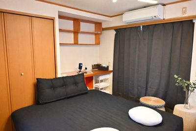 Theater Room 21:00の室内の写真