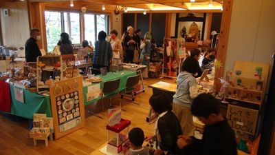 マルシェ会場として - 瑞巖寺檀信徒多目的会館「和晃庵」 【仏法僧の間】（１２５㎡）三部屋利用の室内の写真