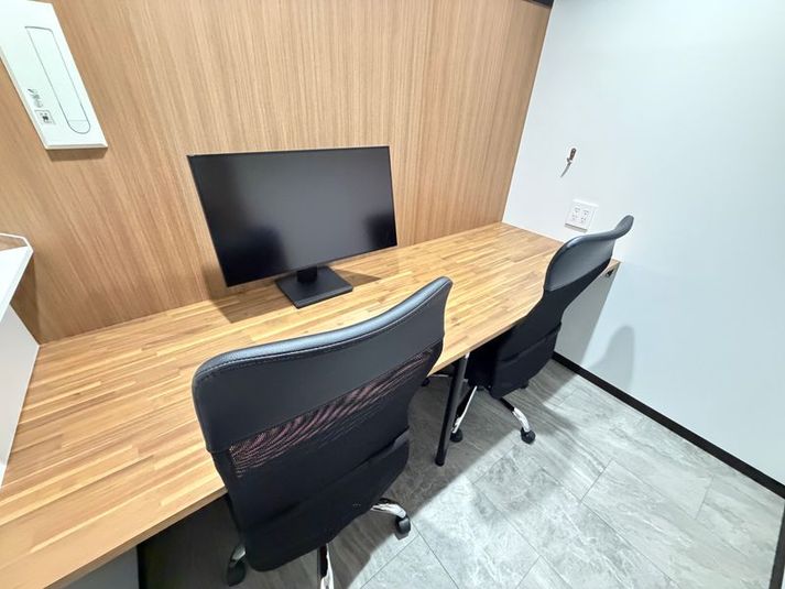 いいオフィス浅草 2名個室（ブース20）の室内の写真