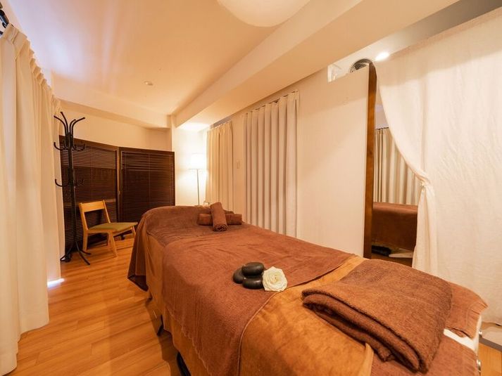 レンタルサロンFELICITE神戸三宮店 - レンタルサロンFELICITE神戸三宮店