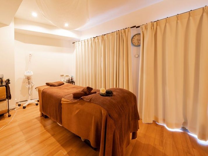 レンタルサロンFELICITE神戸三宮店 - レンタルサロンFELICITE神戸三宮店