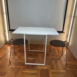 静かな完全個室でのテレワーク、オンライン面接♪ 録音・動画撮影にも是非 - sonorite studio sonorite studio （1名利用）の室内の写真