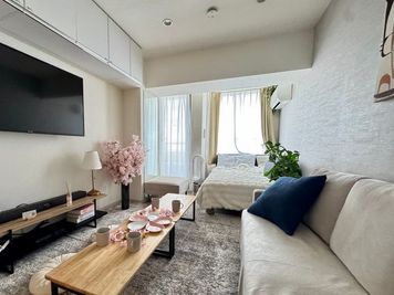 今年もインドア花見用の飾りつけしました - サロネット五反田の室内の写真