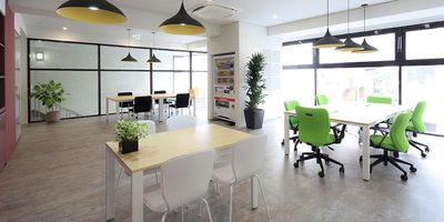 リージャス会議室 オープンオフィス五反田駅西口 GOTANDAの室内の写真