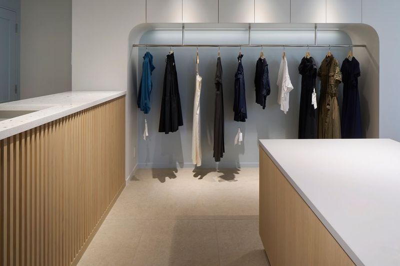 2階 HARMONIA SHOWCASE - 麻布十番ハルモニアビル