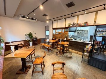 六町駅付近のおしゃれなカフェです✨
撮影等のご相談も多く頂いております📸 - Relax CAFE 東保木間 Relax CAFE 東保木間｜イベント・撮影利用📸の室内の写真