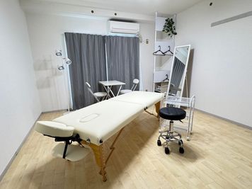 レンタルサロンゆう 鹿児島中央店の室内の写真