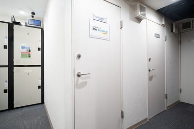 室内ドアの様子 - ReSpace品川港南口（旧：みらいスペース品川港南口）の入口の写真