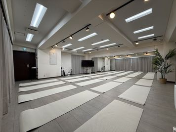 全光＿最大15名 - レンタルスタジオPalette中央林間店の室内の写真