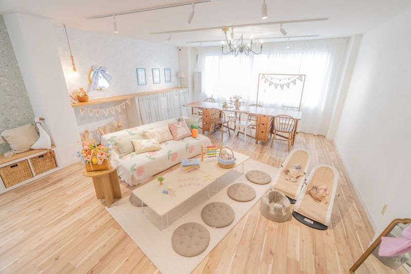 4月30日まで限定！
イースター仕様の内装になっております🐣🧡
※こちらは昨年の画像です。装飾は変更となる可能性がございます。 - BUNNY PARTY🐰(バニーパーティー) milk party 馬喰町店【11名様以上向け】の室内の写真