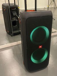 JBLのスピーカーで音響も好評です - studio HAMUCAT 名古屋市千種区の女性専用レンタルスタジオの室内の写真