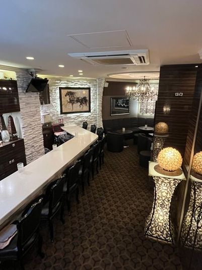 人数変動無料のカラオケ付きの内装豪華なレンタルスペース - シェリールナ