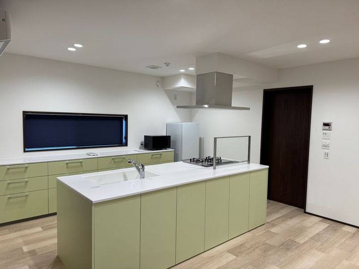 キッチン付き多目的スペース - ミーティングスペース「オレンジ」