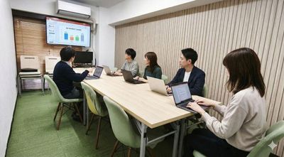 【ラピス】東京 新宿の貸し会議室の室内の写真