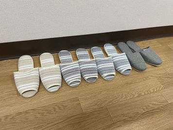 室内ではスリッパをご利用下さい。
6足用意しています。 - 福山駅前 North Space 大黒町 静かな完全個室｜福山駅前 North Space大黒町 の設備の写真
