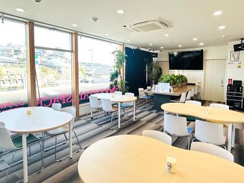 スペース内全景 - レンタルスペース LIGHT/CASA レンタルスペースの室内の写真