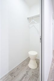 ドレッシングルーム (2) - 推し活スタジオ「推し箱」 推し活レンタルスペースの設備の写真