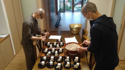 精進料理教室 - 瑞巖寺檀信徒多目的会館「和晃庵」 本堂（主に会館が満室の時や特殊行事にて）の設備の写真