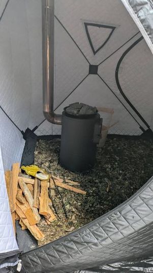 テントサウナ（裏庭） - 瑞巖寺檀信徒多目的会館「和晃庵」