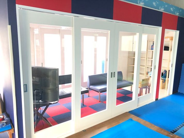 エアボーンスポーツクラブ - エアボーンスポーツクラブ