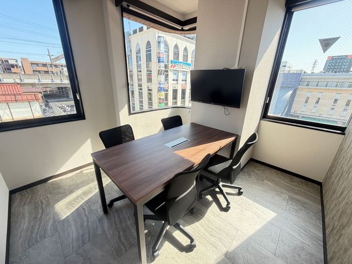 4名会議室(Room A) - いいオフィス西船橋