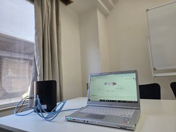 ニューリド302 ニューリド南浦和302　貸し会議室の室内の写真