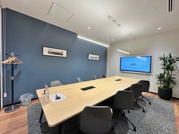 Regus 会議室｜高速Wi-Fi完備の落ち着いたビジネス空間 - リージャス会議室 名古屋伏見Kフロンティア