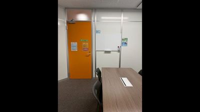 ホワイトボード完備 - 恵比寿ライズオフィス 恵比寿ライズオフィス会議室の室内の写真