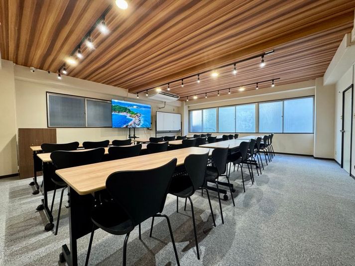 GOZAR会議室 早稲田｜最大27名　早稲田駅徒歩2分 - GOZAR会議室 早稲田