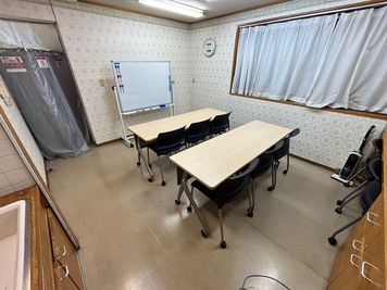 【高円寺会議室】 高円寺会議室とロビーラウンジの室内の写真