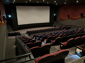 【ユナイテッド・シネマ アクアシティお台場|SC7|215席】映画館が貸切できます!企業イベントから個人利用まで幅広く対応! - ユナイテッド・シネマ アクアシティお台場