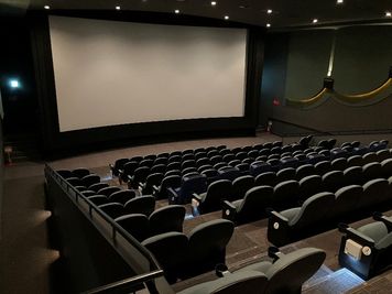 【ユナイテッド・シネマ アクアシティお台場|SC9|186席】映画館が貸切できます!企業イベントから個人利用まで幅広く対応! - ユナイテッド・シネマ アクアシティお台場