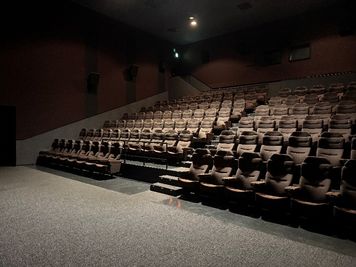 ユナイテッド・シネマ豊洲 スクリーン4の室内の写真