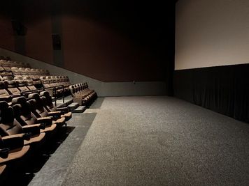 ユナイテッド・シネマ豊洲 スクリーン4の室内の写真