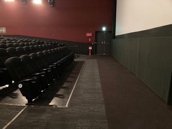 ローソン・ユナイテッドシネマ札幌 スクリーン9の室内の写真