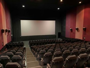 【ユナイテッド・シネマ浦和|SC2|268席】映画館が貸切できます!企業イベントから個人利用まで幅広く対応! - ユナイテッド・シネマ浦和