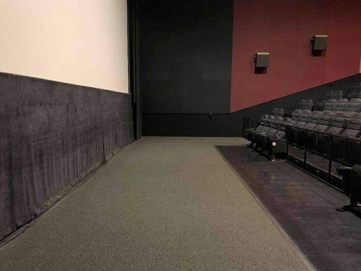 スクリーン5 - ユナイテッド・シネマ浦和