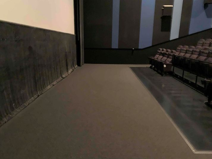 スクリーン6 - ユナイテッド・シネマ浦和