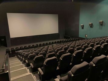 【ユナイテッド・シネマ浦和|SC7|210席】映画館が貸切できます!企業イベントから個人利用まで幅広く対応! - ユナイテッド・シネマ浦和