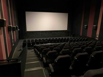 【ユナイテッド・シネマ浦和|SC9|175席】映画館が貸切できます!企業イベントから個人利用まで幅広く対応! - ユナイテッド・シネマ浦和