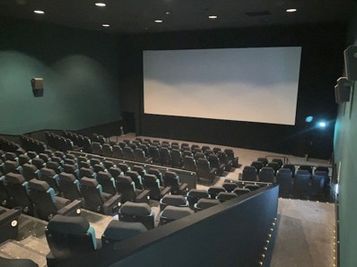 【ユナイテッド・シネマ春日部|SC4|222席】映画館が貸切できます!企業イベントから個人利用まで幅広く対応! - ユナイテッド・シネマ春日部